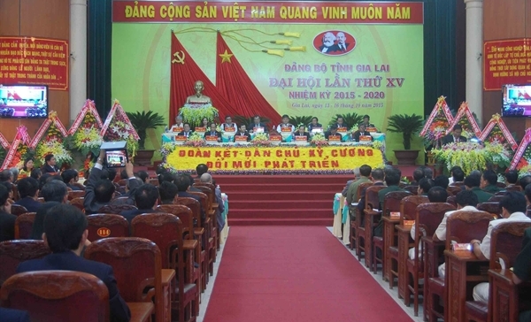 600x364_15-55-46_quang-canh-dai-hoi-dang