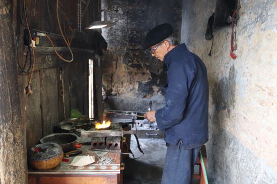 615i_9a