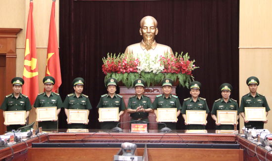 62mn_anh-4