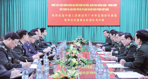 697tiep-Trung-Quoc.gif