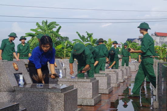 6kuta3jew2-2531_670037846245425884_Anh_3
