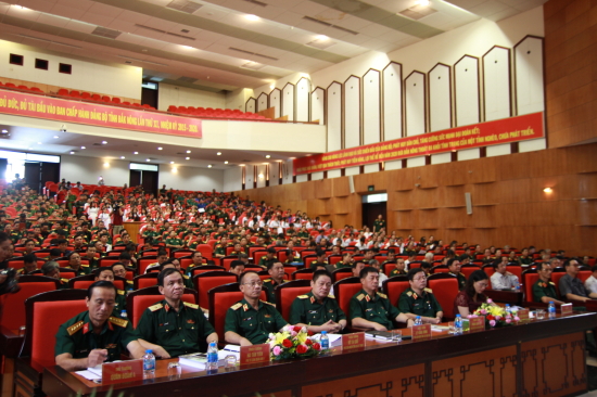 6nd92lzhjr-14234_f_jvnnj0973_nh_4_Hn_500_i_biu_ca_Trung_ng_cc_a_phng_cc_nhn_chng_lch_s_tham_d_Hi_tho