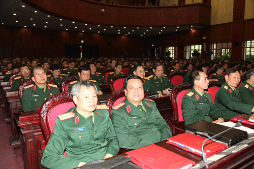 704anh-2.gif