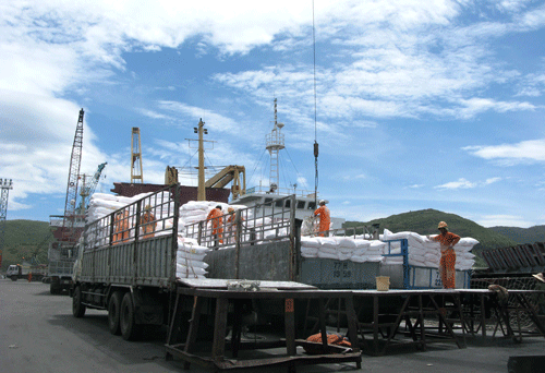 716cang-quy-nhon.gif