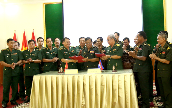 7j24_25-9-19-ba-luc-luong-ky-ket-bien-ban-hop-tac-cuu-ho-cuu-nan-nam-2019-anh-phu-quy