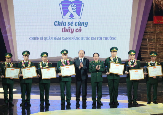 7yie_anh-2