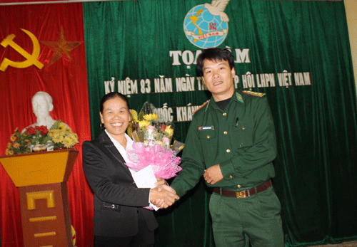 828anh-1ledong.gif