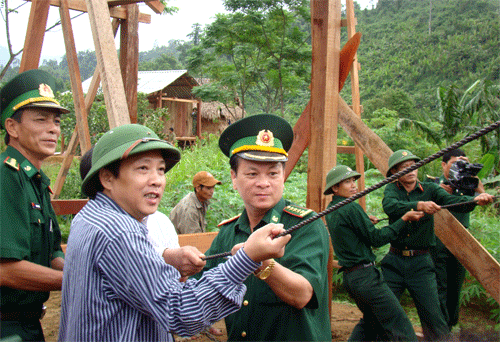 844Dc-Hoang-Dang-Quang---PBTTT.gif