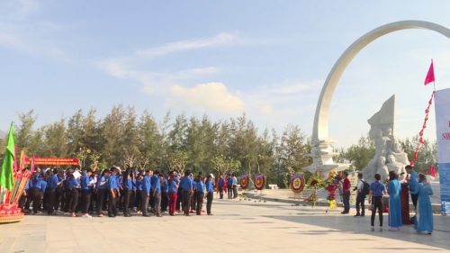 87rcvu1f9w-73567_6258894981984294119_Anh_3_1