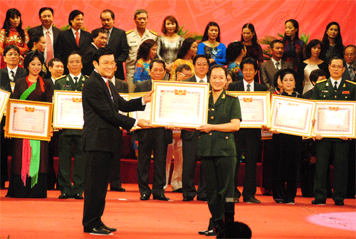 898DSC_6900a2a2.gif