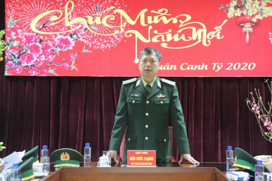 8k9y2f5hsn-24387_f_k60phic34_Anh_1
