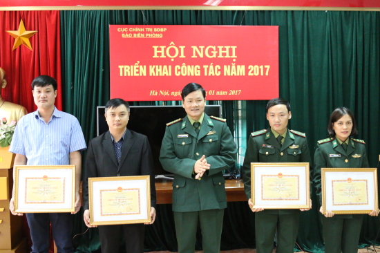 8r1i_anh-4