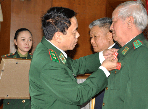 930anh-1.gif