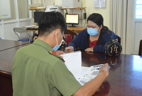 9j1vhg6nit-26760_f_k8h1jelh1_anh_2