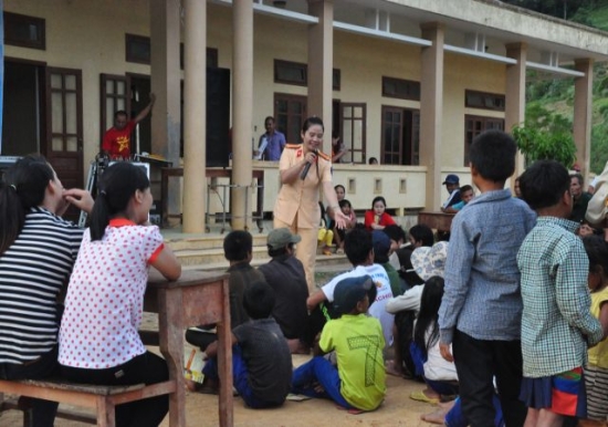 9ui3wmq1jl-8251_f_jpkz223y0_anh_1