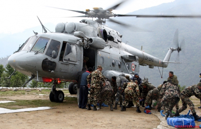 9zyvfmd3x1-44856_e42124ad-4f19-dcd5-3748-adb117438093@yahoo.com_2015NepalearthquakeTotalof3193personsairliftedbyIndianAirForceinNepal6