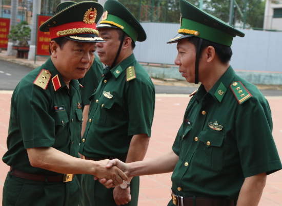 ajbu60f92c-683_5956817721969522995_BP_01