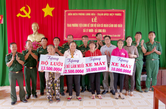 anh-1-trao-pt-sinh-ke
