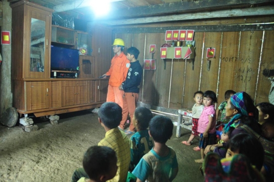 anh-3-huong-dan-nguoi-dan-su-dung-dien-an-toan