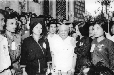 anh-4-dai-bieu-ve-du-dai-hoi-dai-hoi-ba-san-sang-toan-mien-bac-quay-quan-ben-bac-ton-duc-thang