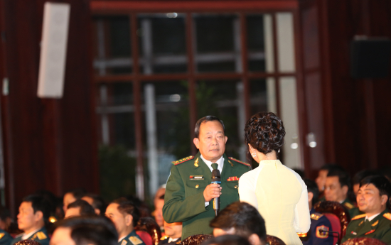anh-7-giao-l-uu