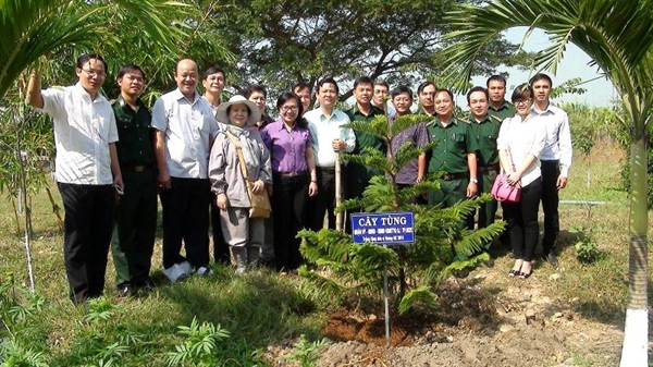 at80_8b-1.JPG
