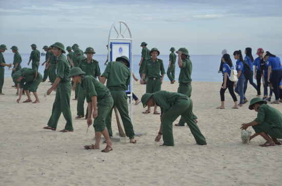 b0iyhuk6m3-50276_1062241493267242533_DSC0152
