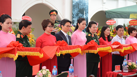b190itxuh6-13647_f_jux8p02p0_1