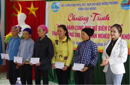 ba-luc-thi-nga-pho-chu-tich-hoi-lhpn-tinh-trao-tien-ho-tro-cho-5-ho-gia-dinh-ngheo-tai-xa-cai-vien-ha-quang-cb