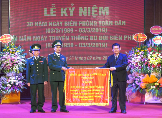 bi-thu-tinh-uy-nguyen-van-vinh-tang-buc-truong-cho-bdbp-lao-cai
