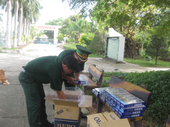 bn06hk5jyf-60543_7062085501582262732_tang_vt_3450_gi_thuc_l_nhn_hiu_HERO_do_n_v_bt_gi