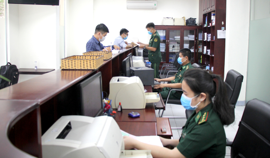 bqus_anh-2