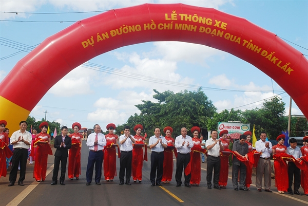 c-t-b-ng-khanh-thanh-thong-xe-2.jpg