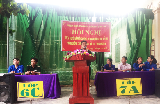 can-bo-don-bp-quynh-thuan-tuyen-truyen