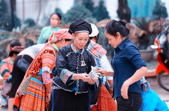 cho-phien-vung-cao