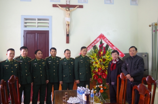 chuc-mung-giao-xu-cua-sot-huyen-loc-ha