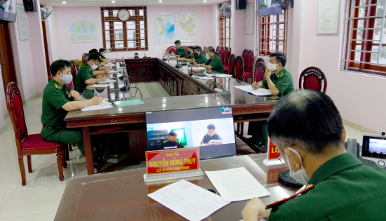 dai-ta-nguyen-hong-thuy-lu-doan-truong-chu-tri-hoi-nghi-giao-ban-tuan
