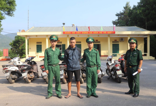 doi-tuong-nong-van-xuan-cung-tang-vat