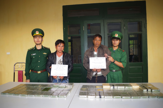 doi-tuong-va-tang-vat-chuyen-an-217-l