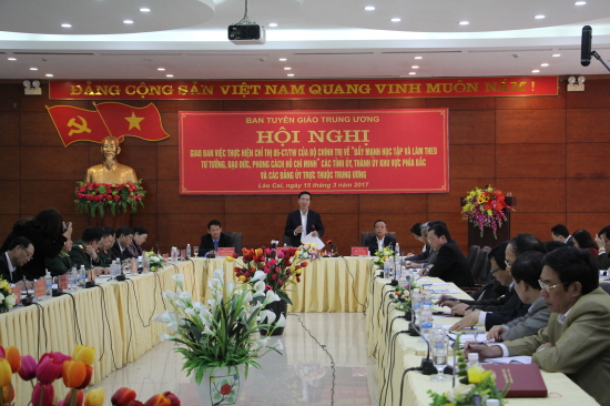 dong-chi-vo-van-thuong-uy-vien-bo-chinh-tri-bi-thu-trung-uong-dang-truong-ban-tuyen-giao-trung-uong-phat-bieu-ket-luan-hoi-nghi
