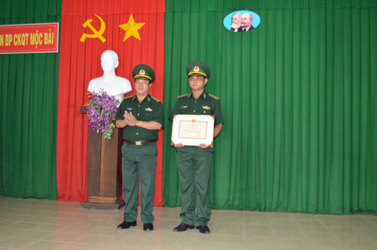 dy6mbfs4cj-51924_1508238661283565210_2