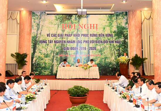 ebju5mh3tz-49863_74de72e8-35c3-9efe-fa39-f09d89dbba6e@yahoo.com_Toan_canh_hoi_nghi