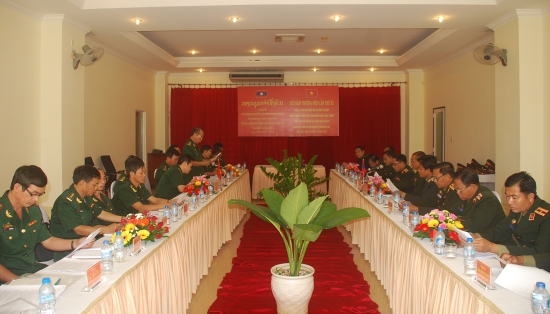 exhw9db2kr-56066_1795890862414136726_anh_1