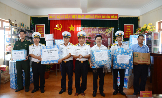 f7l4d9sh1c-10123_f_jr7gmieo1_anh_1