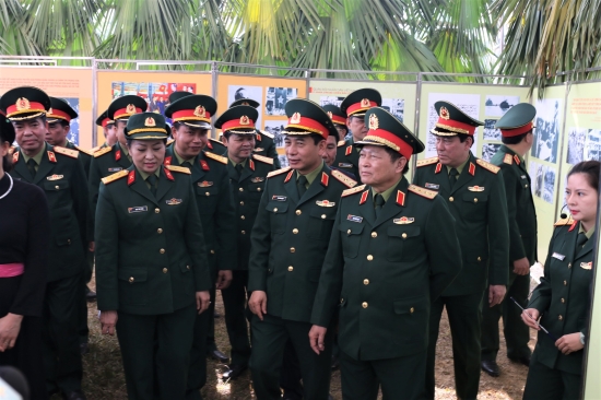 fx3rq9z4mj-22833_f_k45eomw611_anh_11