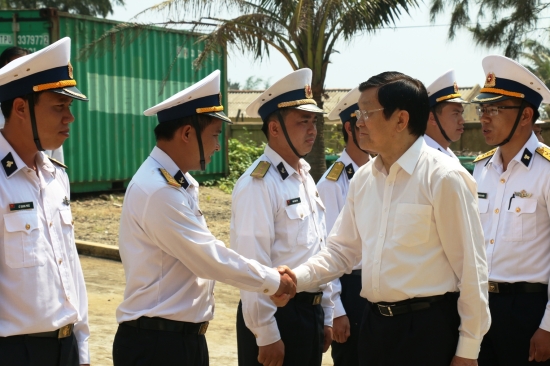 ghk90af7yp-45379_19384284541534700214_2_thm_lc_lng_v_trang
