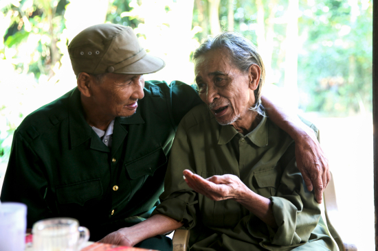 gzpnrm7y05-48535_18845033511008278067_Anh_4