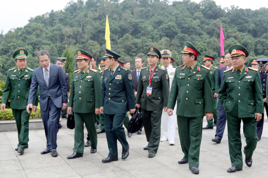 h20iye9ktf-7397_f_joqn0xyn4_ngoc5