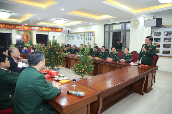 h2x8ue06s1-72626_17604634371172585861_anh_5