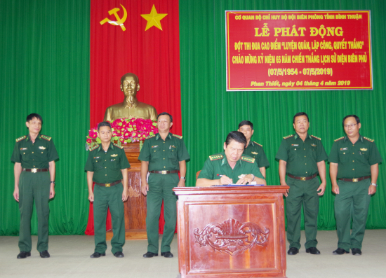 hajpv4l1ur-12842_f_ju2cj0fr0_K_ph_duyt_Noi_dung_thi_ua